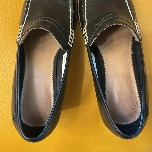 Sperry Topsider Seaport Penny Heel - Picture 6 of 8